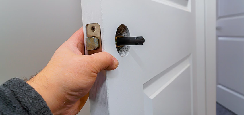 Nighttime Locksmith For Lock Repair in Vandenberg Village, CA
