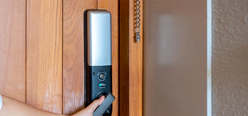 Home Security Electronic Locks Upgrades in Vandenberg Village, CA