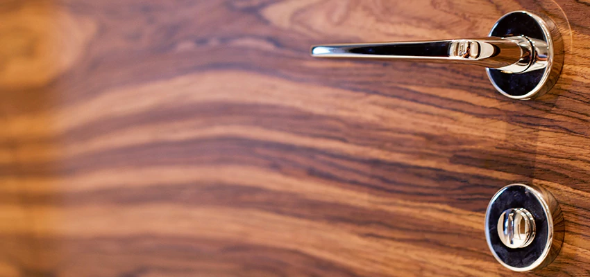 On Demand Locksmith For Key Fobs Repair in Vandenberg Village, California